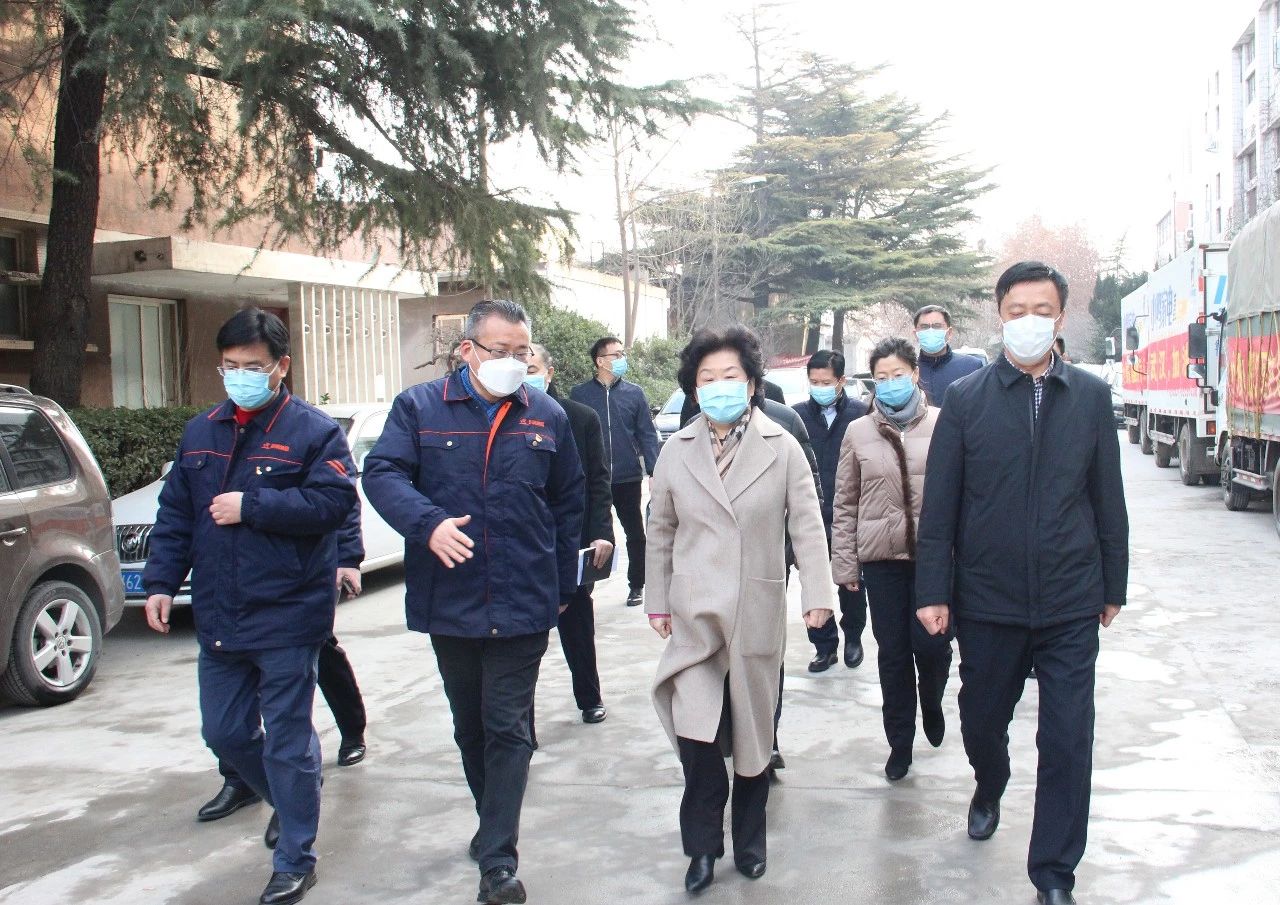 濟南市委副書記邊祥慧蒞臨小鴨家電調研督導復工復產和疫情防控工作！